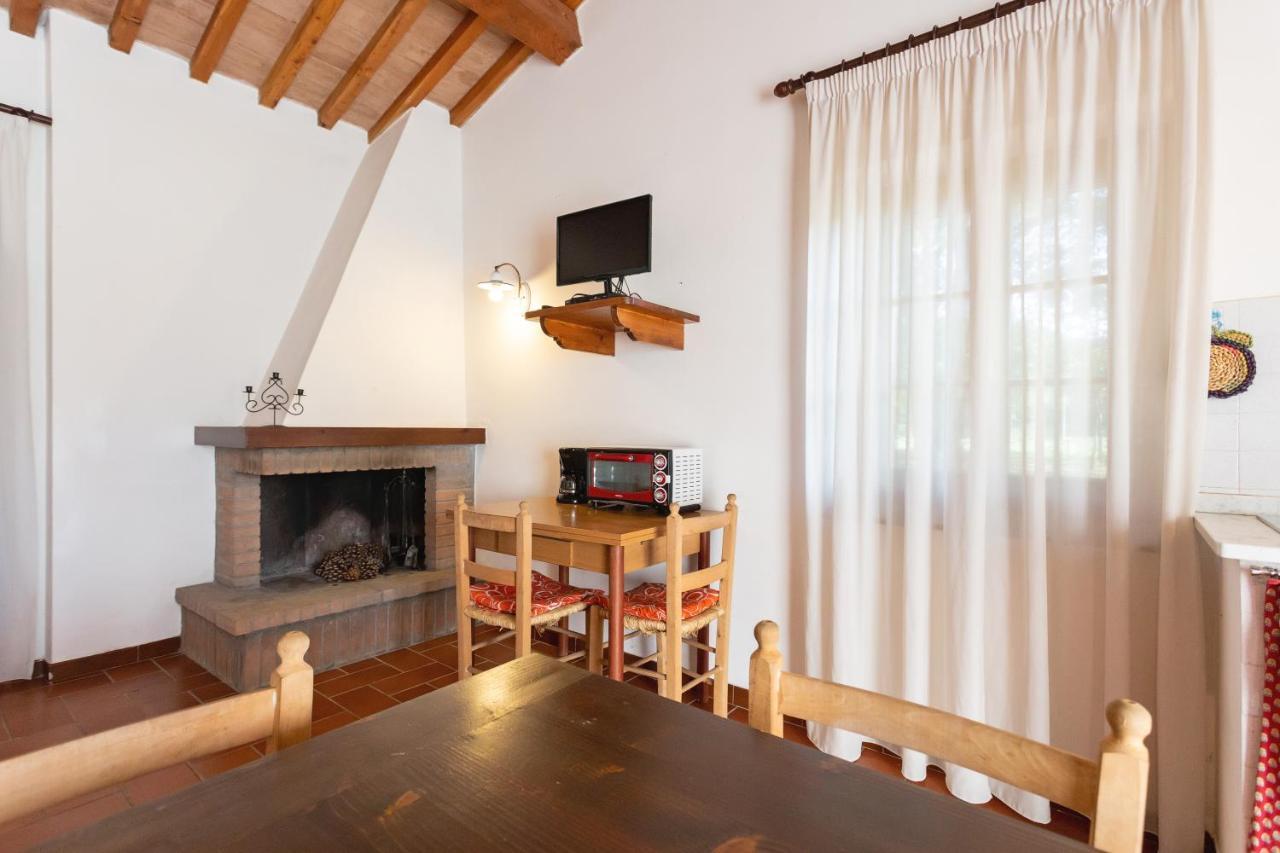 Cottage Il Gabbro Montescudaio Bagian luar foto